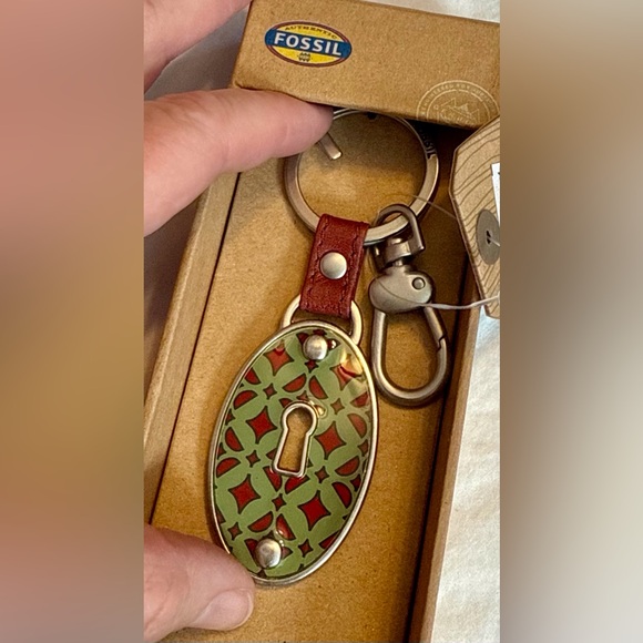 FOSSIL Carabiner Keychain New - Picture 7 of 8